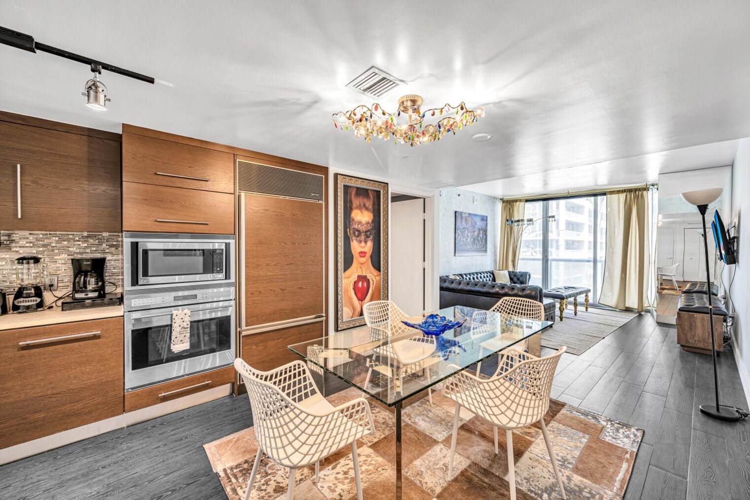 Building Photo - 485 Brickell Ave