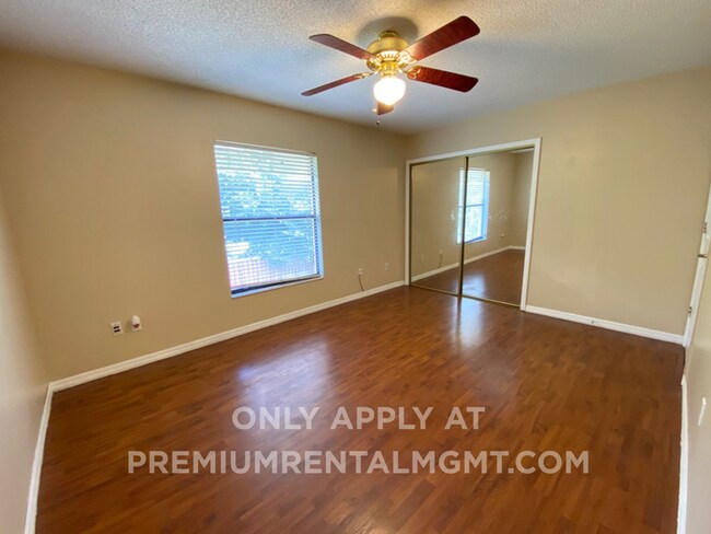 Building Photo - 1605 Shady Ridge Ct
