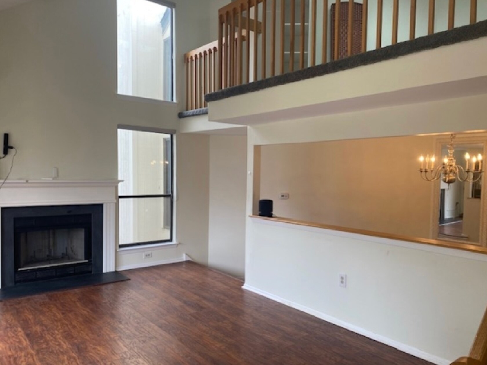 Building Photo - 260 Crabtree Ct