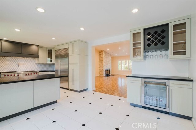 Building Photo - 7305 Verdugo Crestline Dr