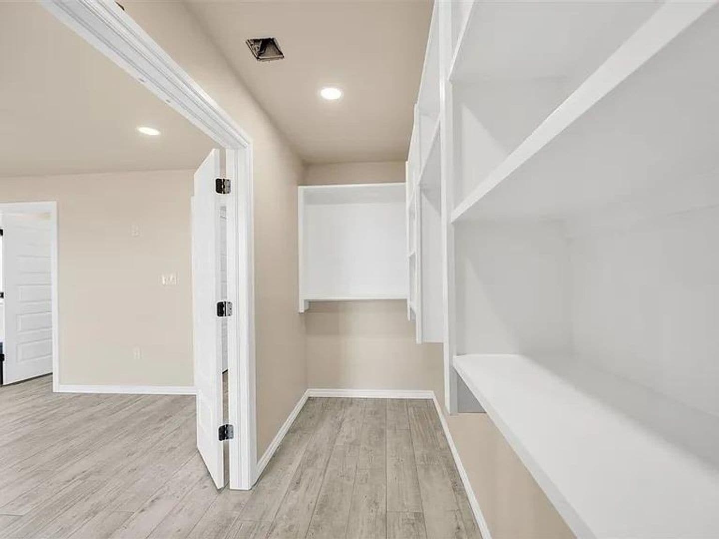 Building Photo - 409 Bobwhite Rd