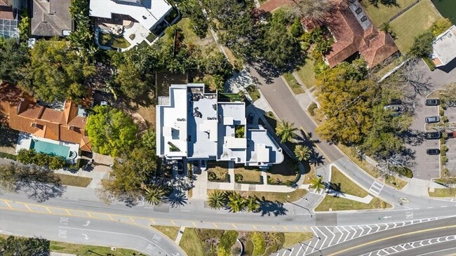 Building Photo - 94 W Davis Blvd