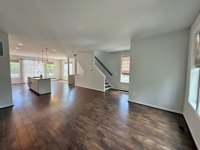 Building Photo - 2617 Avinity Pl