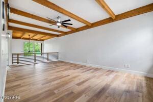 Building Photo - 1400 W Navajo Ln
