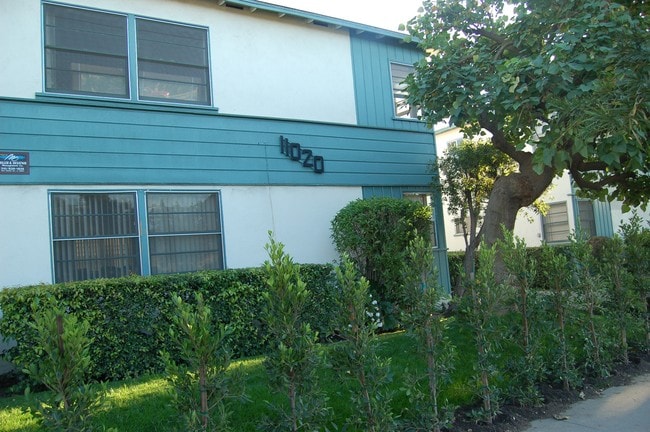 Building Photo - 11020-11028 Venice Blvd