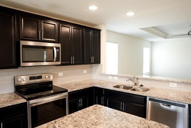 Building Photo - 1416 Waggoner Dr