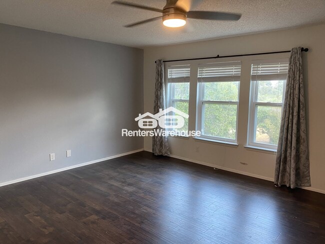 Building Photo - 2439 Karat Dr