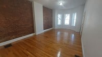Building Photo - 76 W Cottage St