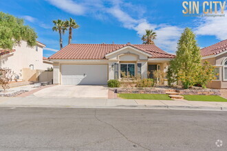Building Photo - 17 Mesquite Village Cir