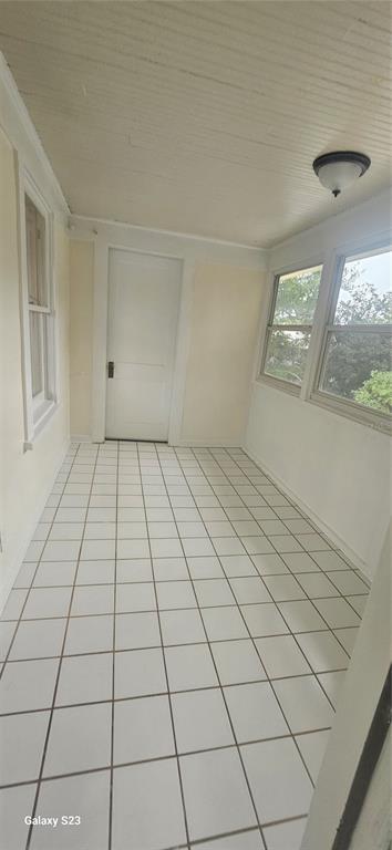 Building Photo - 316 11th Ave NE