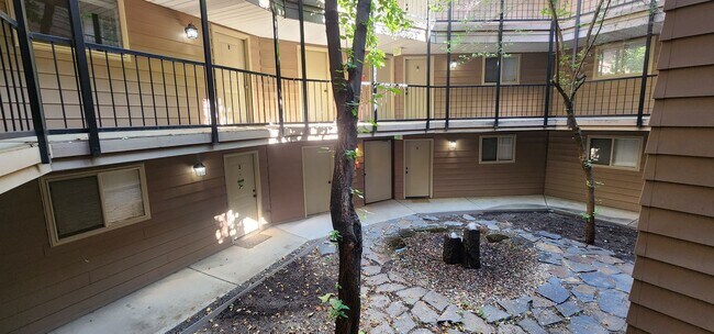 Building Photo - Westridge Apartments