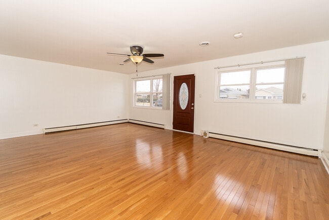 Building Photo - 4600 Warsaw Ave