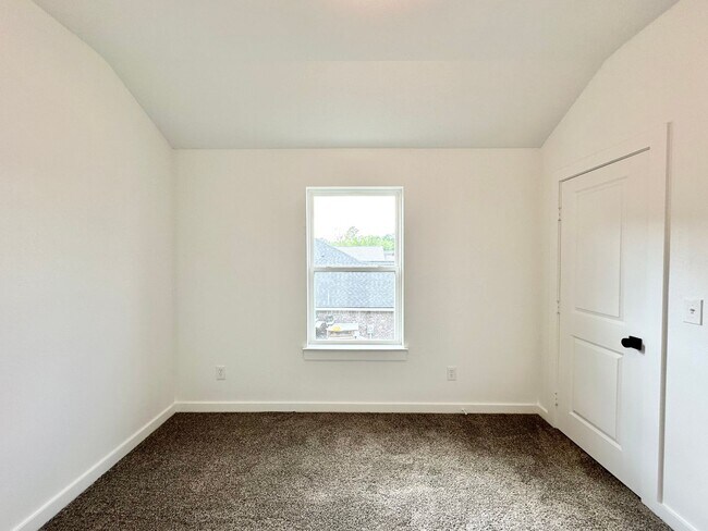Building Photo - Coming Soon! Stunning 3 Bedroom 2.5 Bath Newer Construction in Lindale, Tx!