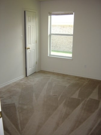 Building Photo - 326 N 10th St