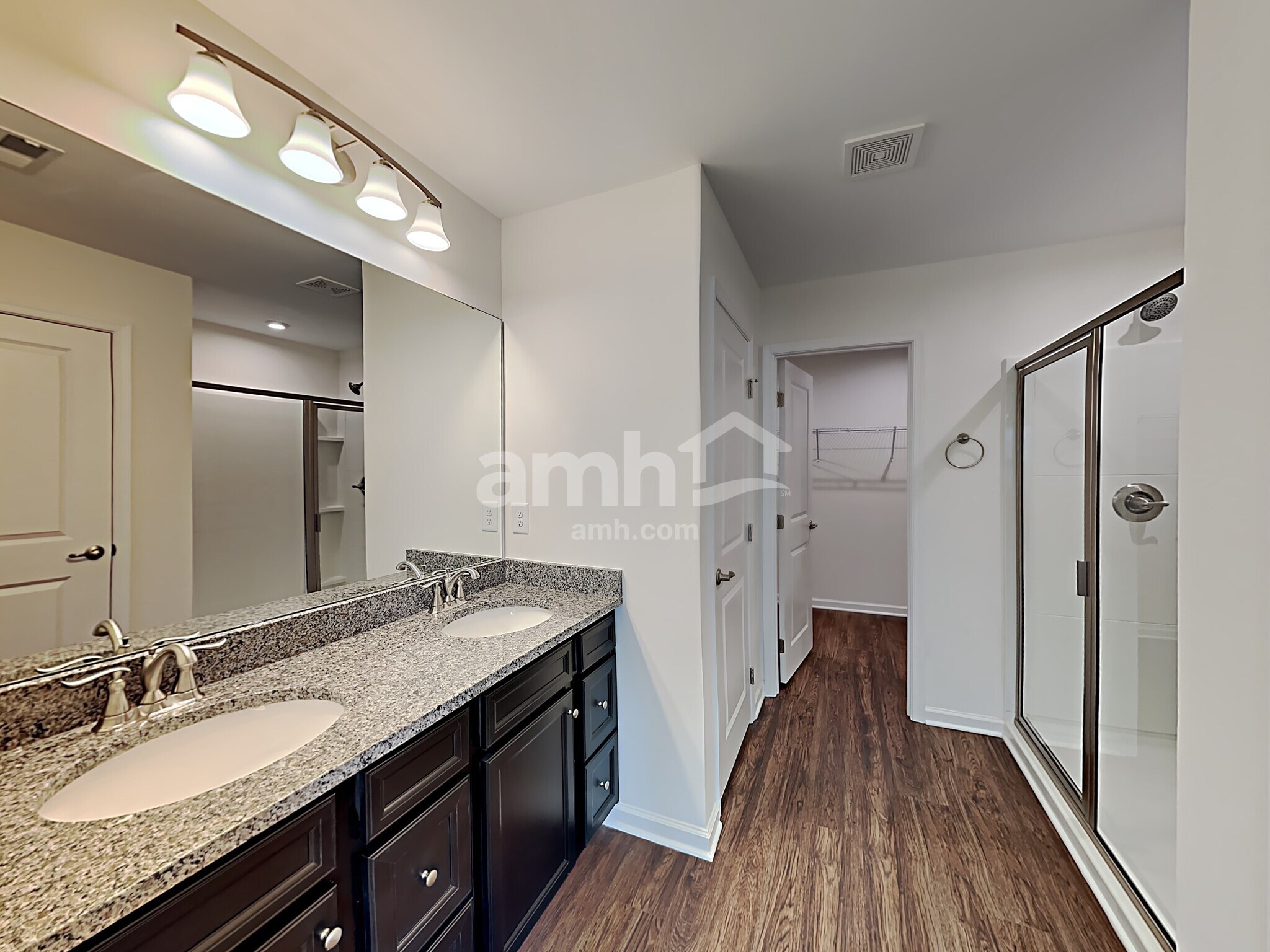 Building Photo - 5018 Twin River Dr