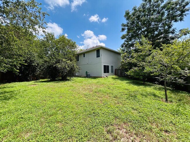 Building Photo - 8508 Apple Carrie Cove