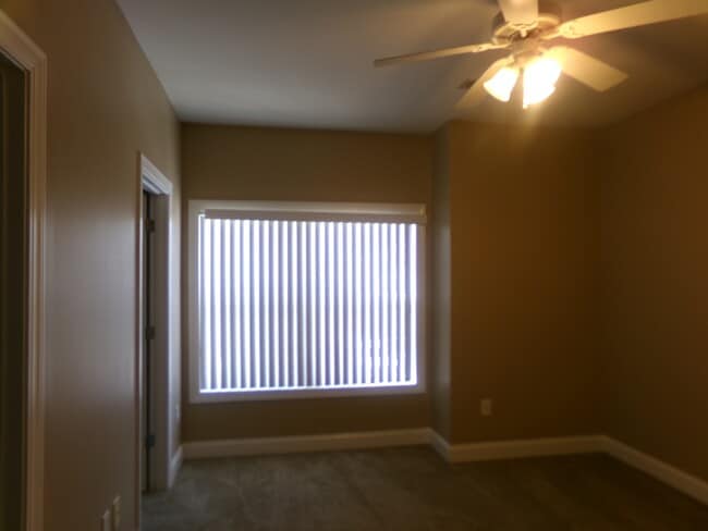 Building Photo - 2065 Silvercrest Dr