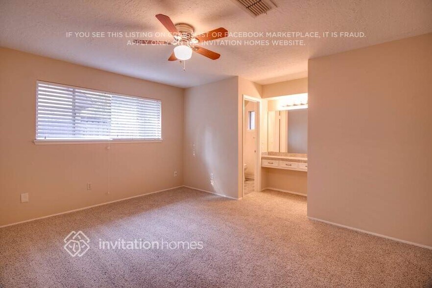 Building Photo - 15823 Blackhawk Blvd