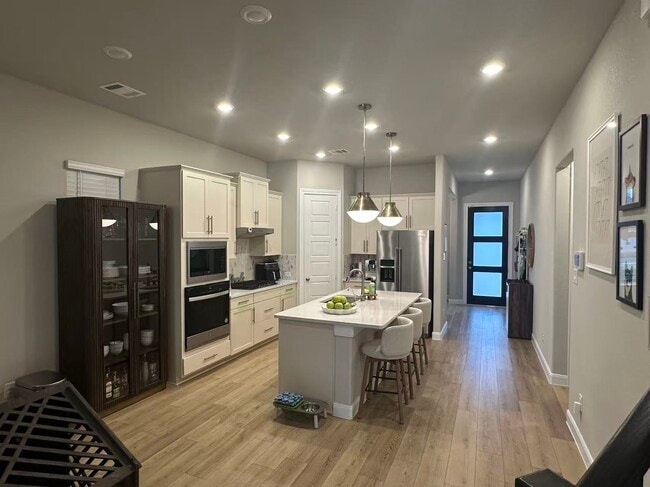 Building Photo - 8409 Soaring Sky Ln