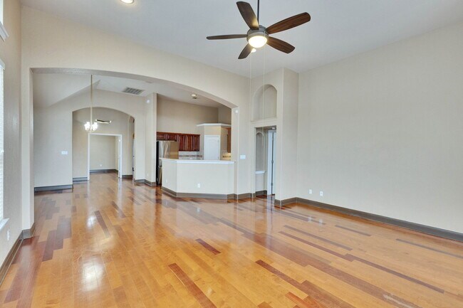 Building Photo - 109 Aria Rdg
