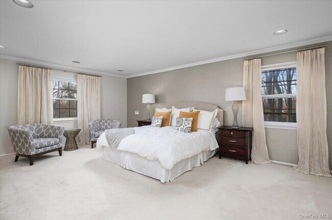 Building Photo - 9 Cherry Ln