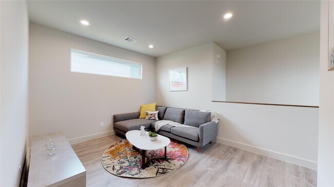 Building Photo - 5726 Rucio Ln