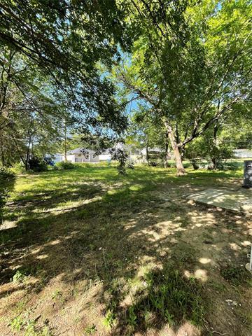 Building Photo - 607 E Monterey St