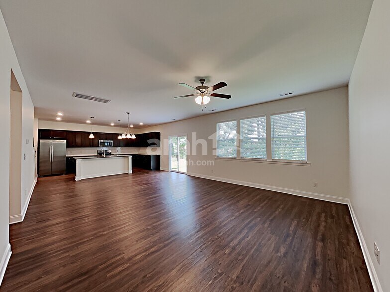 Building Photo - 4041 Birchfield Pl