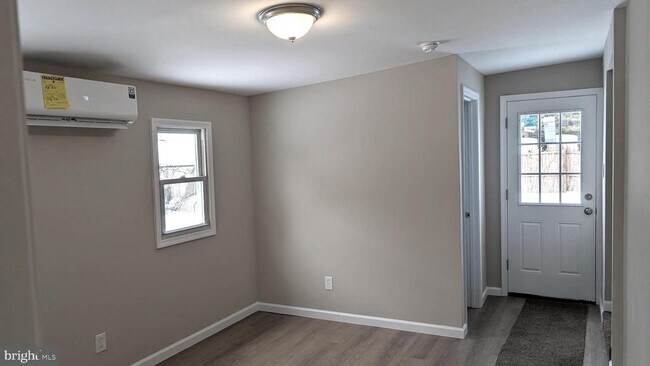 Building Photo - 1430 Hurffville Rd