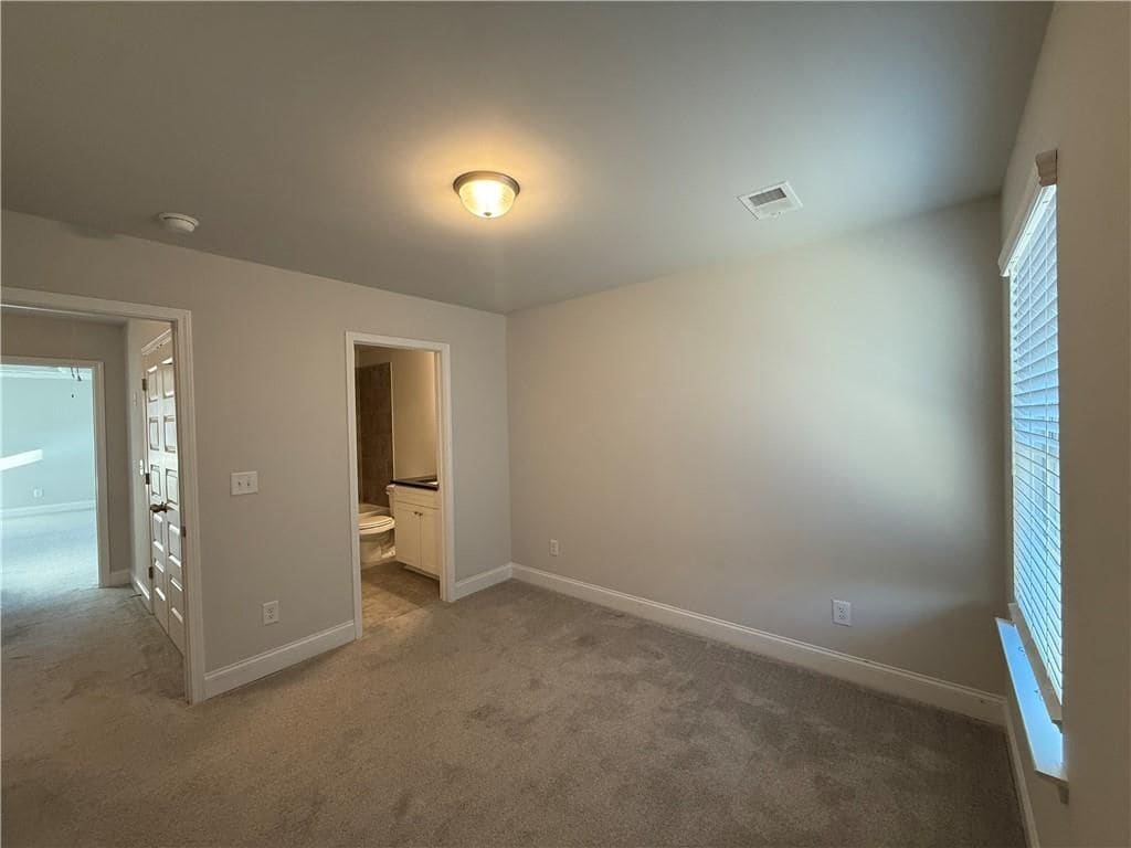 Building Photo - 345 Hellen Vly Dr