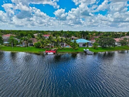 Building Photo - 576 NW 120th Dr