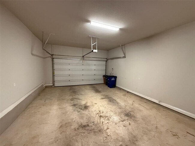 Building Photo - 12524 Ondara Dr