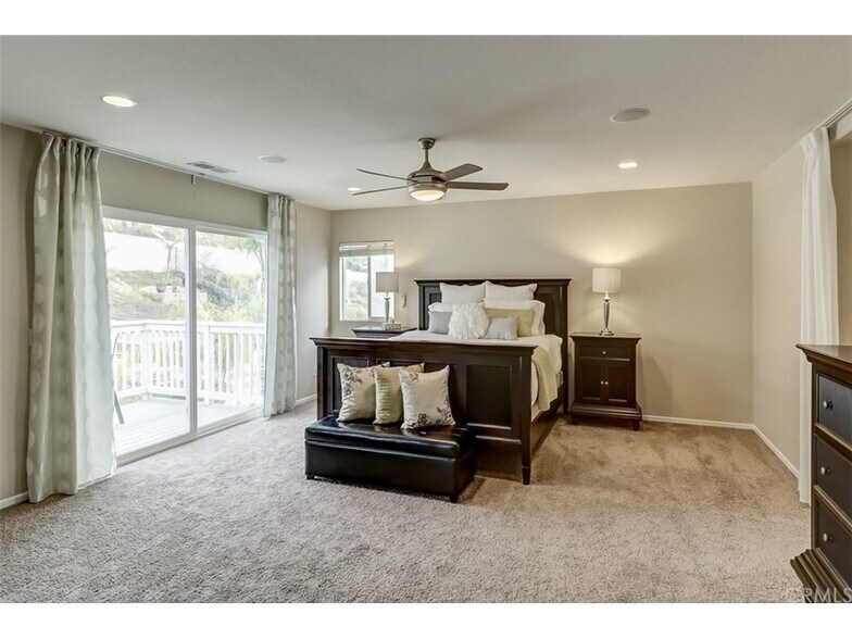 Building Photo - 26426 Mare Ln