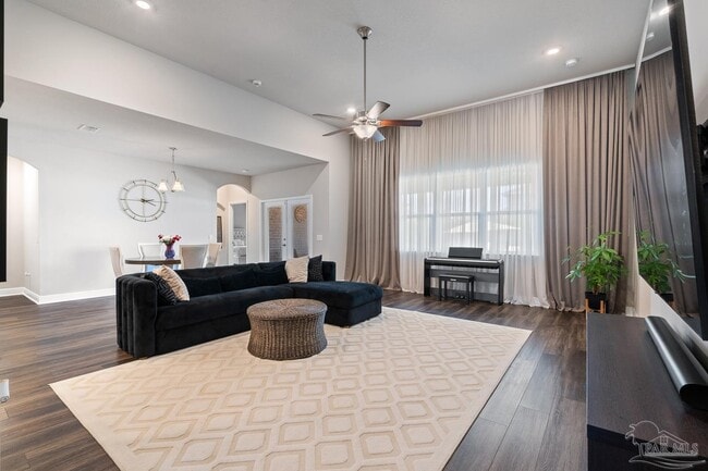 Building Photo - 3552 Pelican Bay Cir