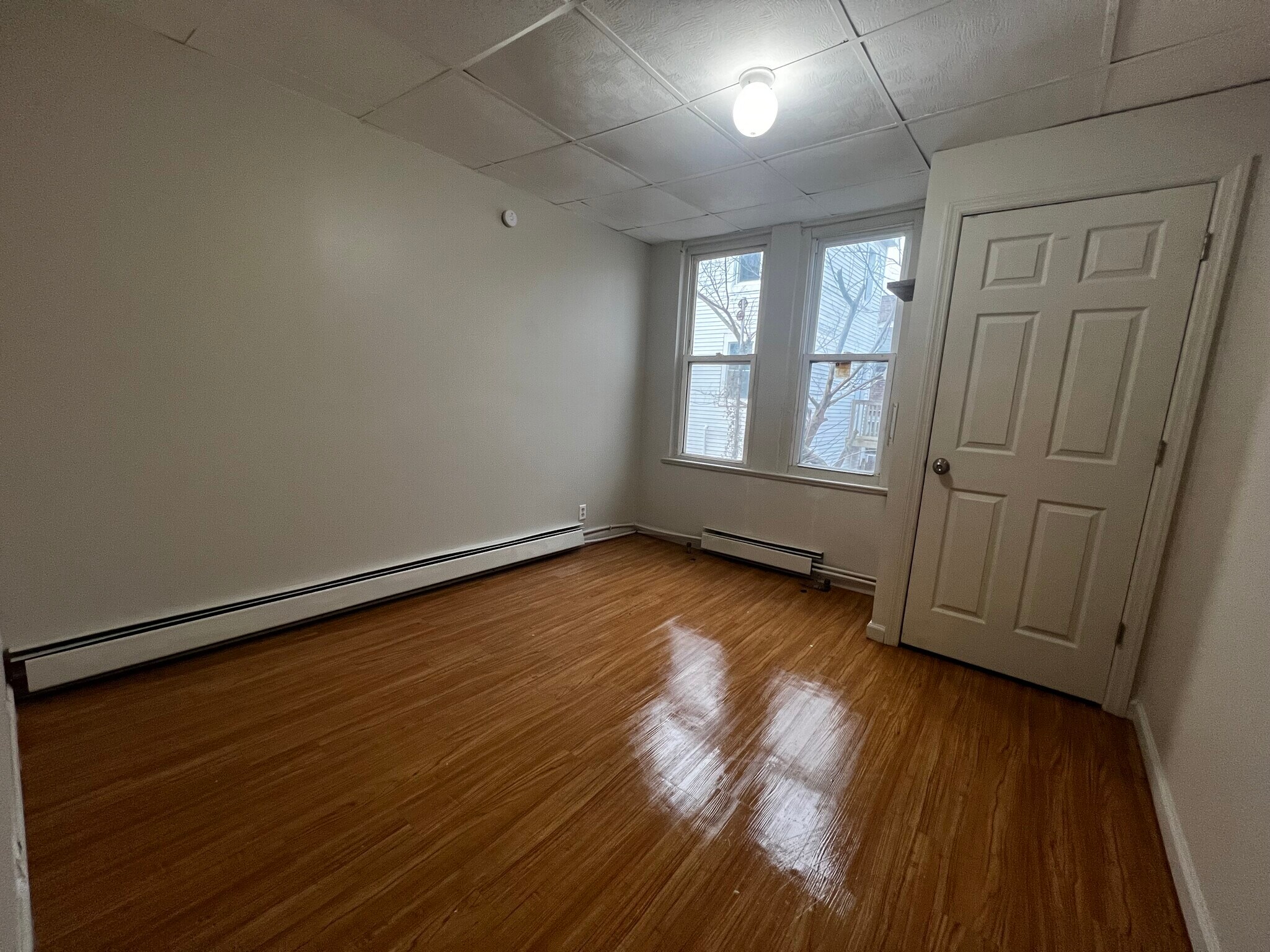 Building Photo - 2605 Monterey Ave