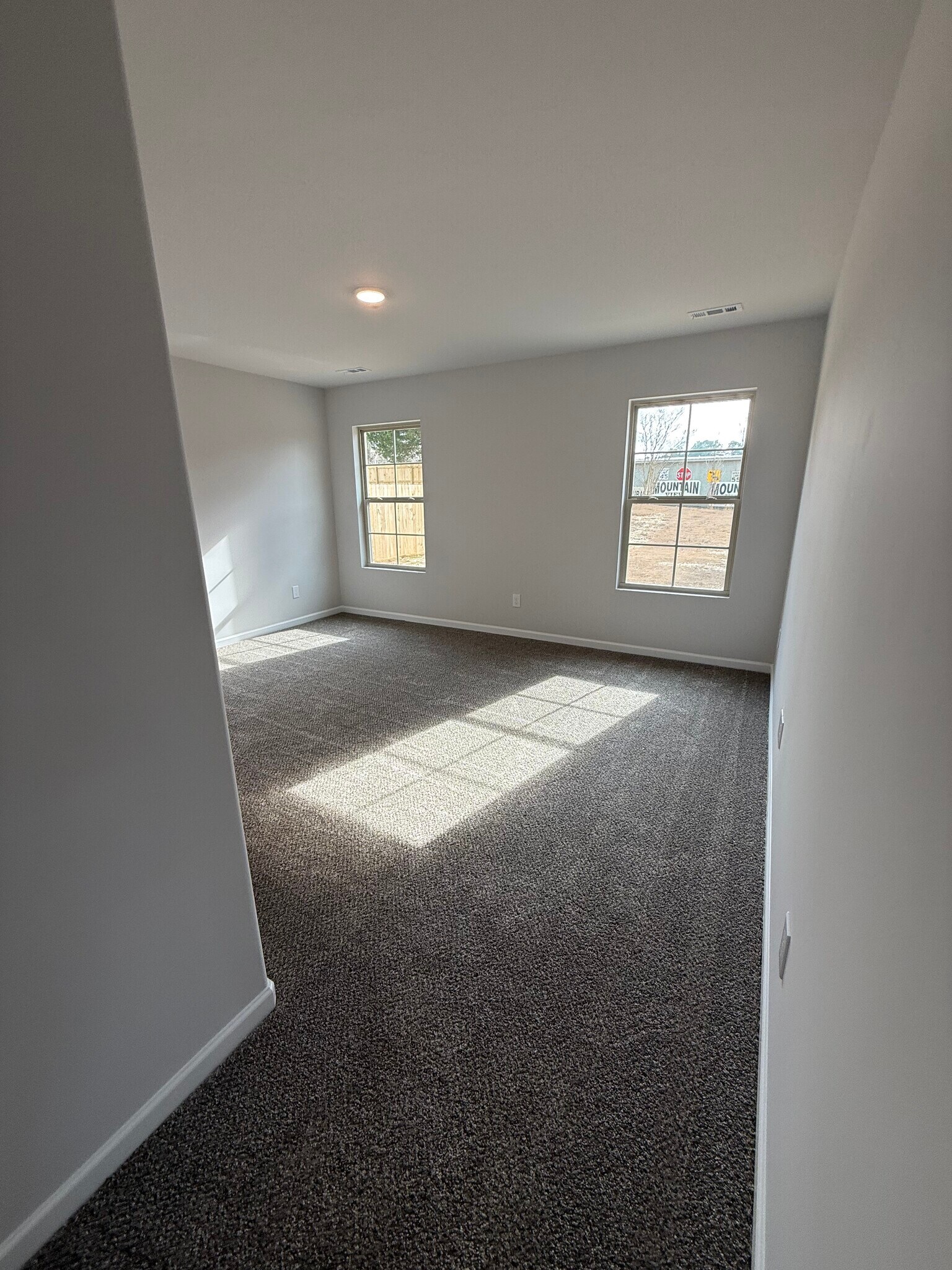 Master Bedroom - 132 Stratman Dr