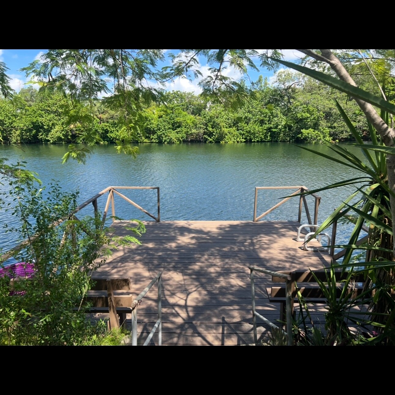 Building Photo - 13155 Emerald Dr