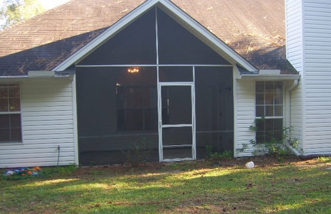 Building Photo - 126 Dukes Way