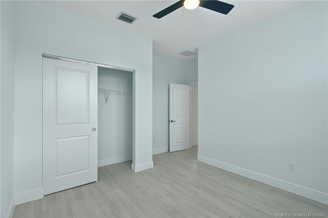 Building Photo - 3487 NW Solange Ct