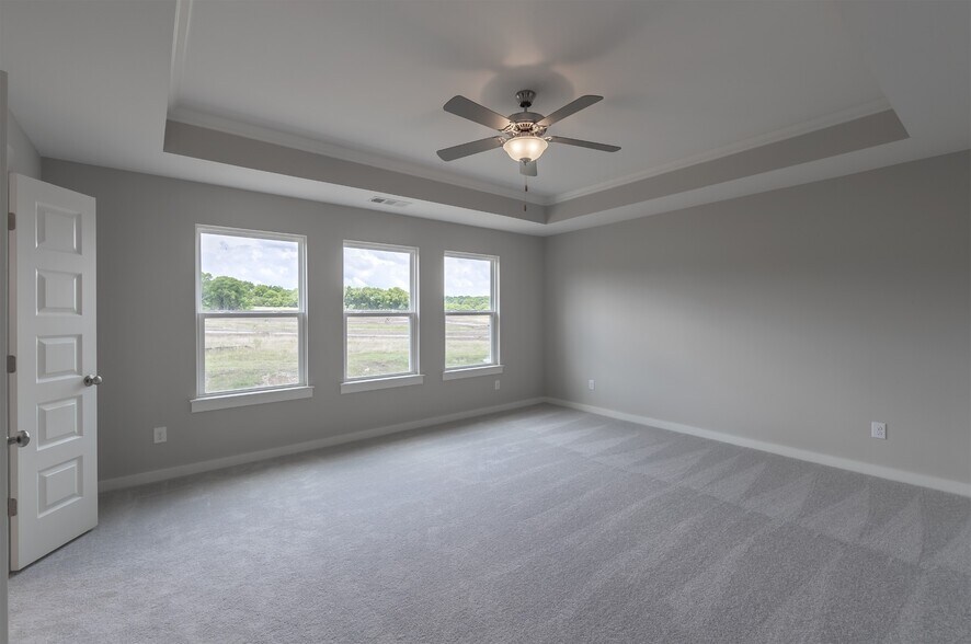 Building Photo - 832 Rockwell Dr