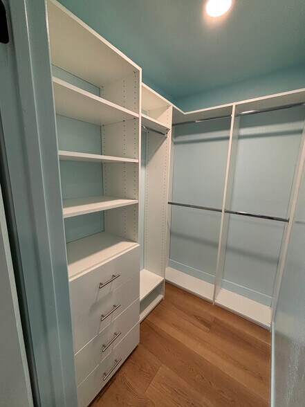 Building Photo - 1234 12th St