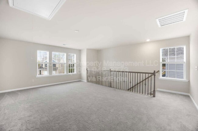 Building Photo - 14023 Turncloak Dr