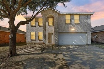 Building Photo - 9120 Quarter Horse Ln