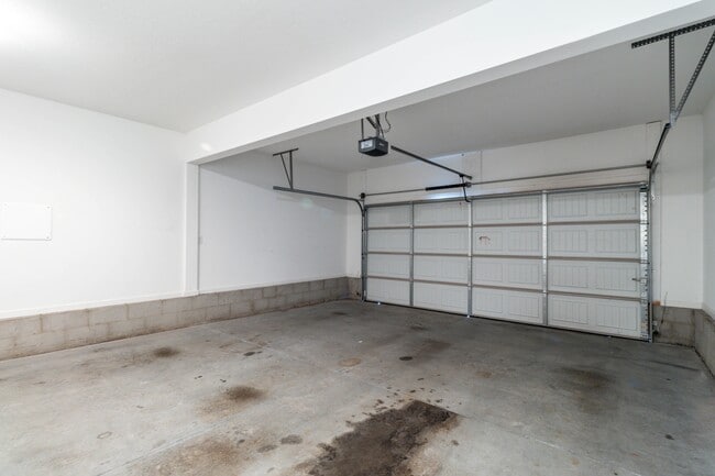 Building Photo - 3453 Teal Creek Ln