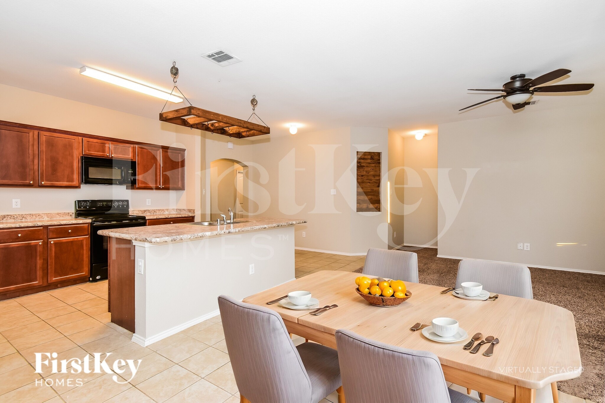 Building Photo - 513 Azalea Dr