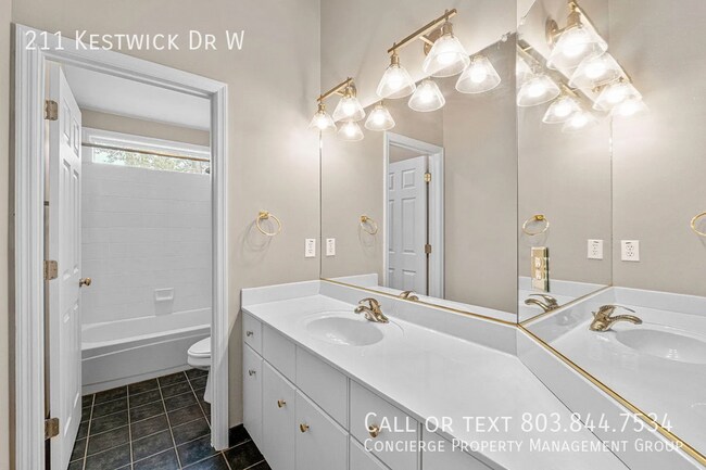 Building Photo - 211 Kestwick Dr W