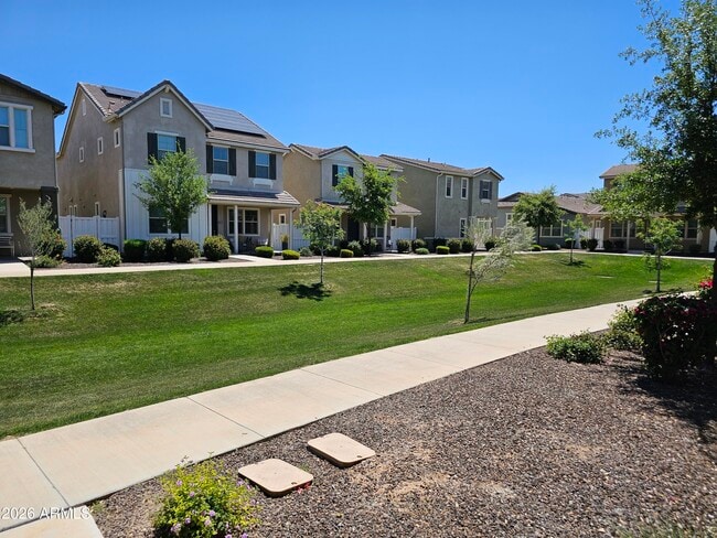 Building Photo - 2253 S Wallrade Ln