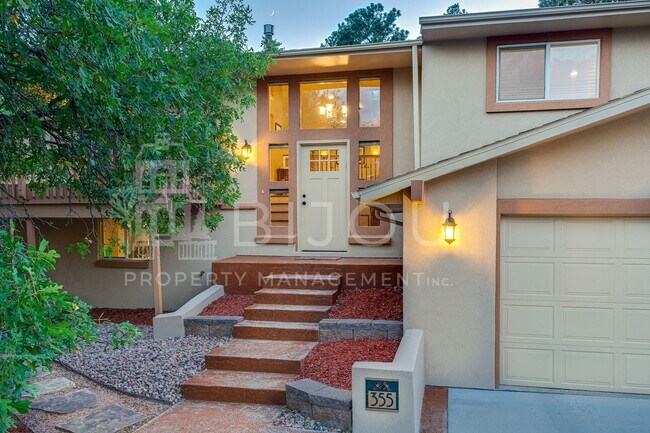 Building Photo - Located in the Hills of Rockrimmon!