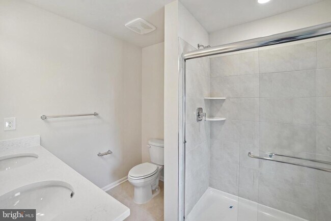 Building Photo - 738 Compass Wy