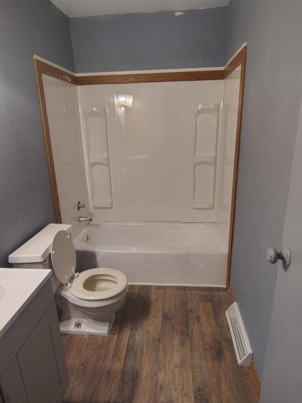 Building Photo - 3910 W Verner Dr